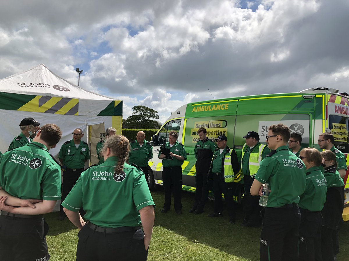 IanIancameron01's tweet photo. @stjohnambulance finish first aid team briefing @k2bwalk https://t.co/q1Yr47QjYJ