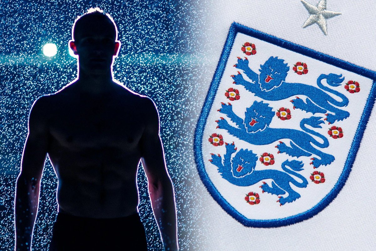 Footballtweet's tweet photo. 🚨 An England international footballer has been at the centre of a £30,000 blackmail plot after having sex with a transsexual prostitute multiple times during lockdown. 🏴󠁧󠁢󠁥󠁮󠁧󠁿🤯

✍️ @SunSport https://t.co/uTpLCVB0xC