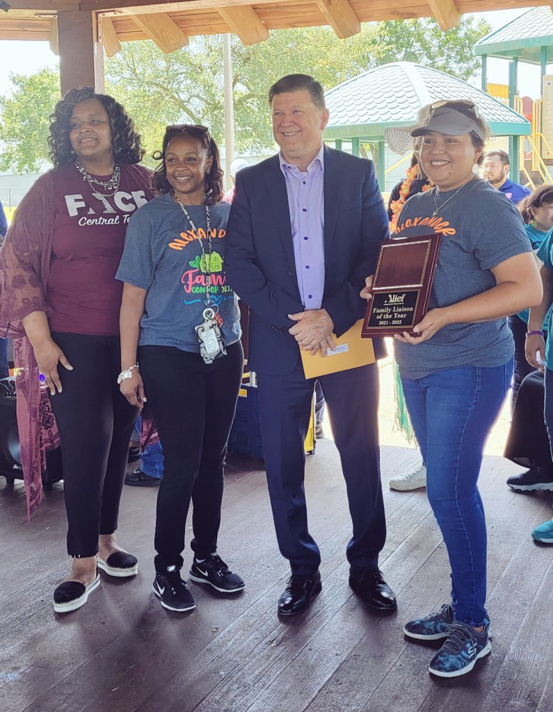 Alexander Elementary tweet media