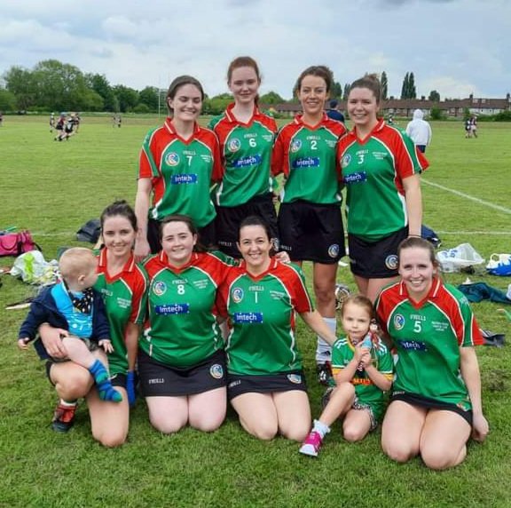 Great job by our girls at today's Junior League Blitz! One win from three and a superb effort by all! 

Welcome to Eimear Larkin and Megan Nolan, who made their debuts today!

Congratulations to our top scorer, Danielle Harrington, and our player of the day, Danielle Kiely!

💚❤