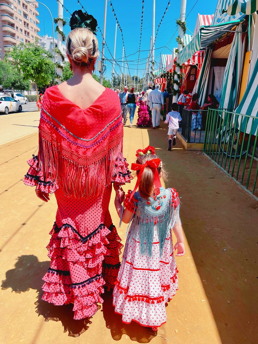 Y volvimos al Real con más ganas que nunca para disfrutar como nunca💃🏼

Hasta el año que viene🥂

#FeriaSevilla2022