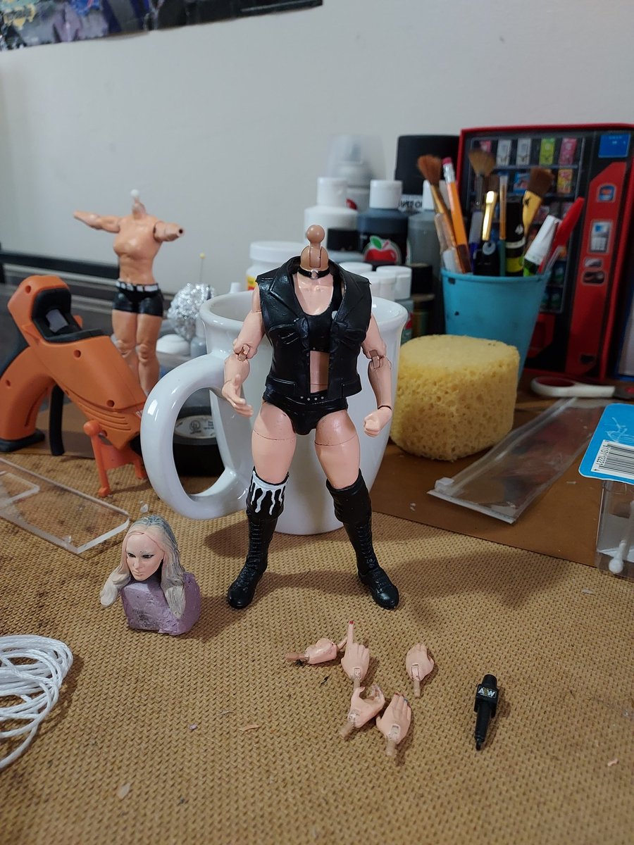 TooElitePodcast's tweet photo. ‼️Getting closer‼️

Just have the heads to finish now! Both will have 2 heads a piece.

What do yall think⁉️Let me know below! 👇🏻
#Customs #CustomFigures #FigLife #FigFed #TooEliteToysPod #TooEliteToys #MercerFamily
@pickett_shaun @MyDamnToys @KingdomFigure @SSwope_Sr @MajorWFPod https://t.co/Aq3j1GbaKn