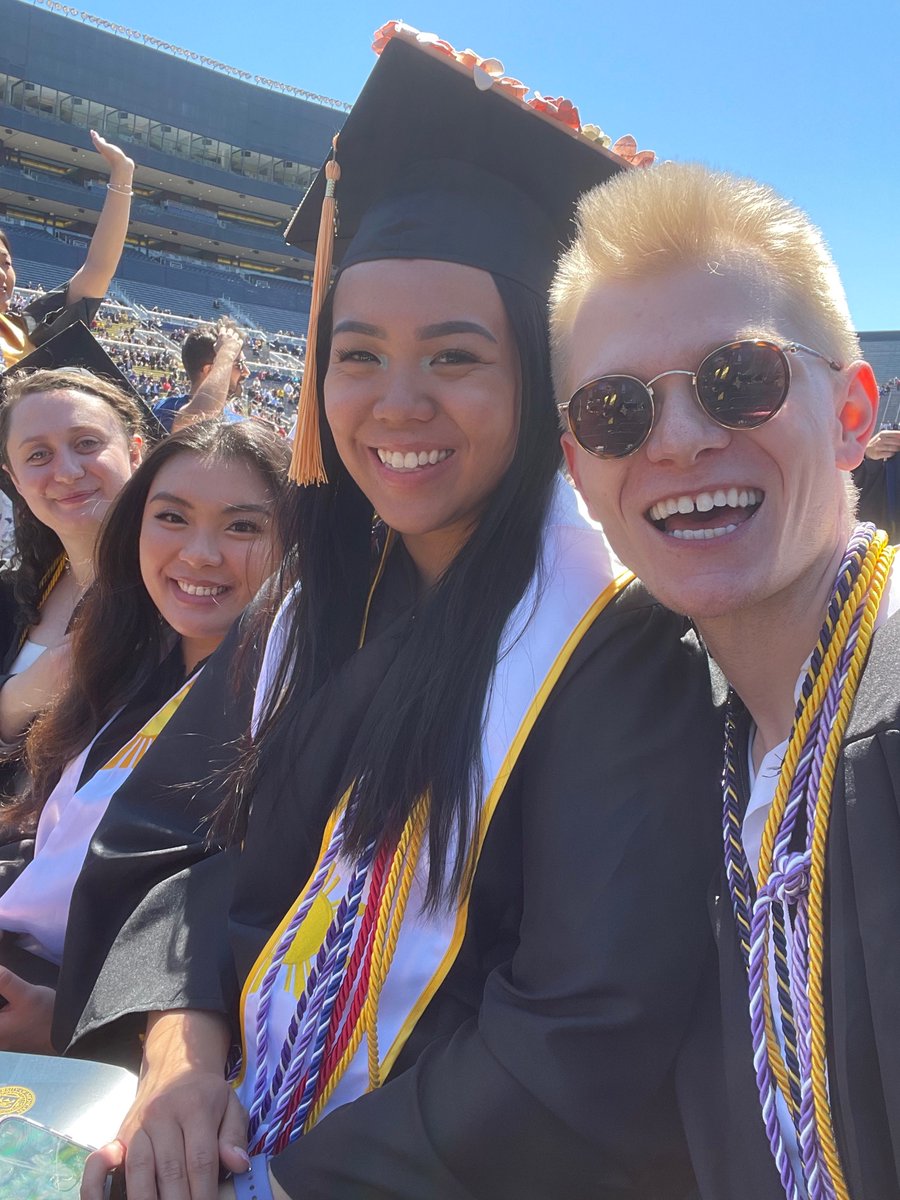 beedle_eric's tweet photo. #MgoGrad

HAPPY NURSES WEEK https://t.co/Umkppl1z5G