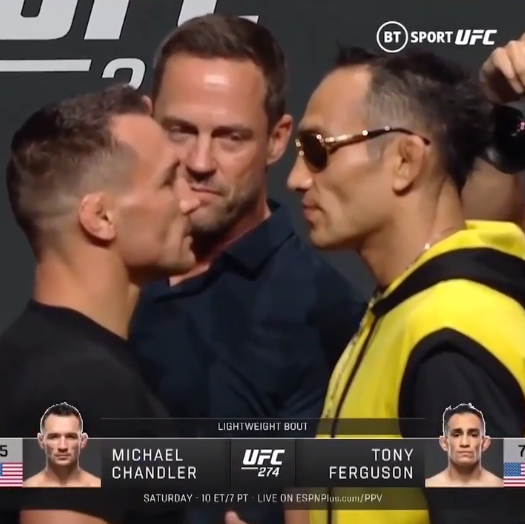 Qani bu bugungi jangni ko'radiganlar bormi?
Man shu Chandlerga va Olivieraga balet qilaman nasib