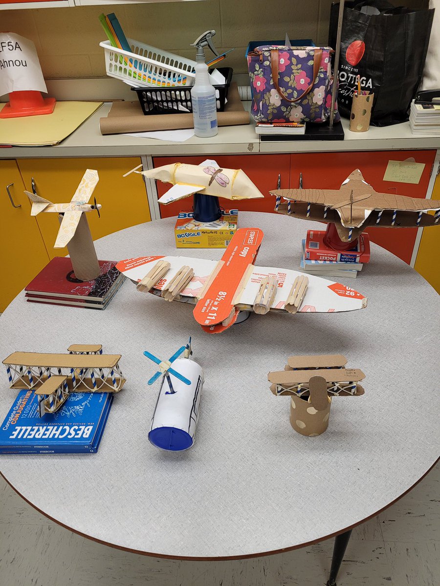 NexJenOCDSB's tweet photo. The amazing structures built by some of our junior students! Love the combination of skills needed to complete this task! @fielding_ps #Steam https://t.co/kHDlSwbPAw