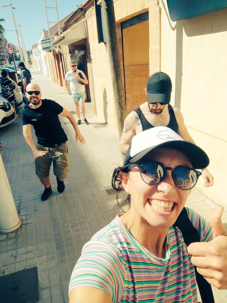 celiaesceliaca's tweet photo. 😬👍👍👍👍👍 YA ESTARÍAMOS NOS VEMOS A LAS 21:30H EN LA SALA MATISSE #Valencia #polarliveweekend https://t.co/fQnSYOhN7N