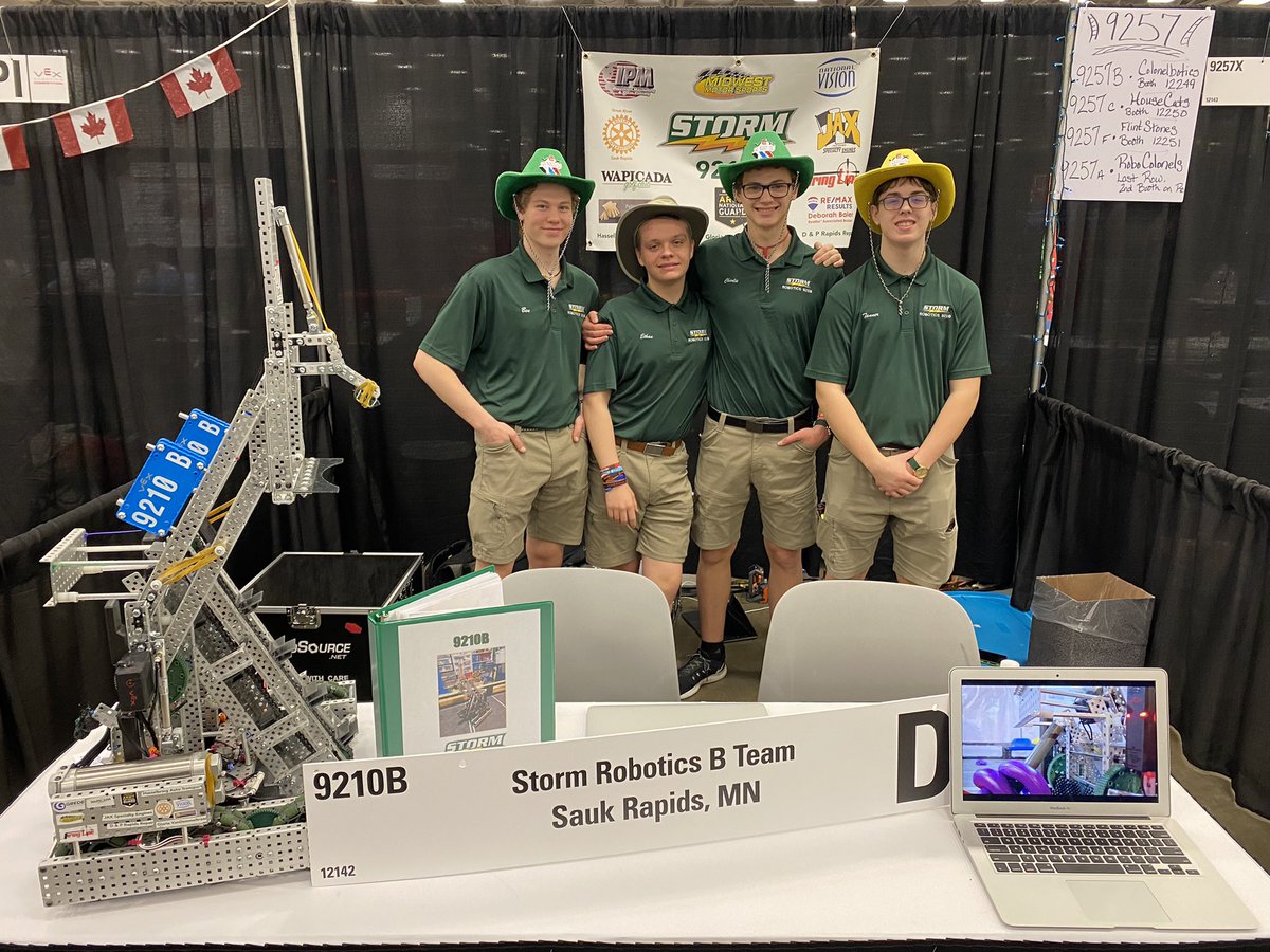 Storm_Robotics's tweet image. 9210B finished our qualification rounds #StormStrong. Currently taking alliance selection applications.
