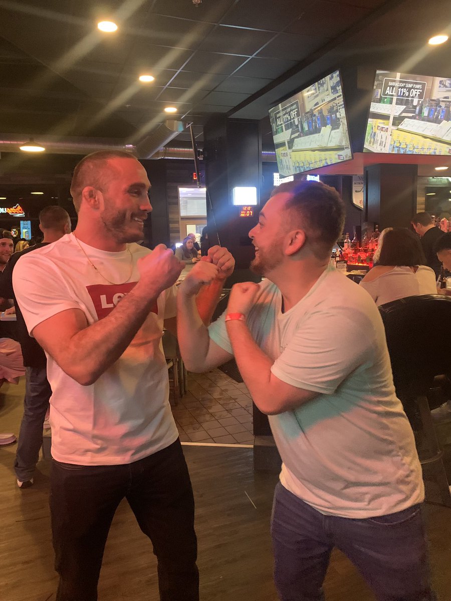 coachlarsonmsu's tweet photo. Had an unreal night at #CES68 watching my guy @TonyRoccoMartin get another win and running into @JonnyBones. #WhoYouTaking https://t.co/qUdOzkEPRK