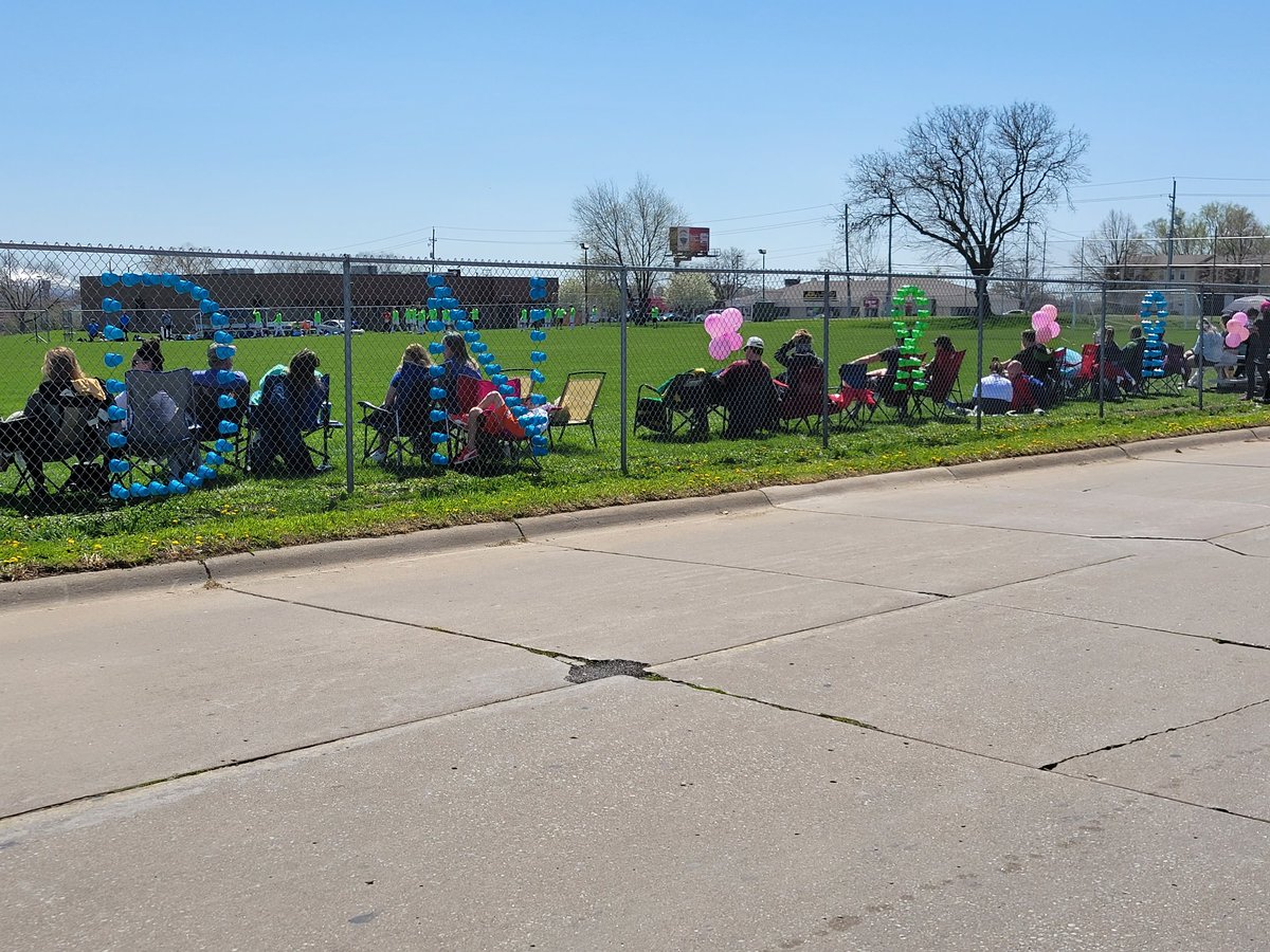 dnwildcatsoccer's tweet photo. Today we are celebrating the legacy of Kenzie, by bringing awareness to Dance Marathon. Kenzie raised thousands of dollars for the organization.
We ended up losing in a shootout to Dubuque Senior 3-4 (4-3pks) but the message and feeling in the Den is all positive and warm! https://t.co/BPd8ompq4M