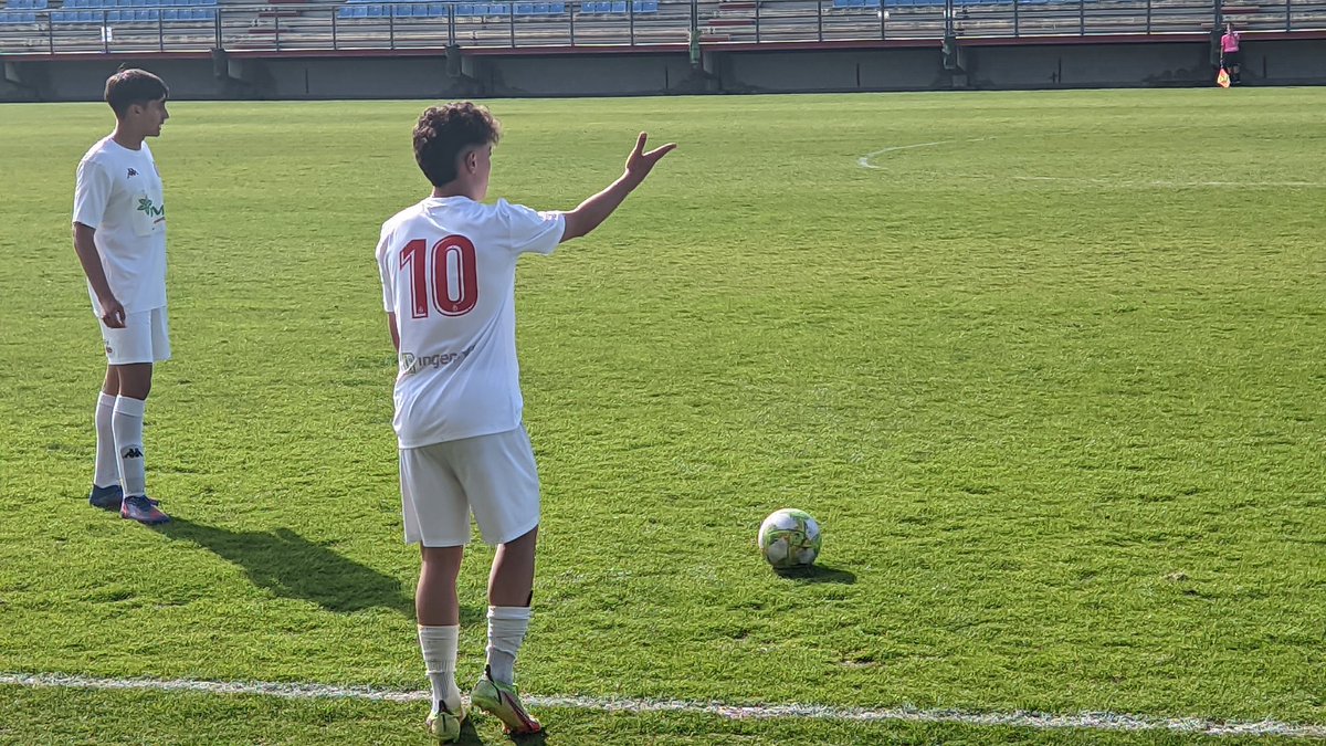 CultuAcademia's tweet photo. #CyDLNJ Jornada 31
Final en el Área en la Nacional Juvenil, más igualada esta segunda mitad con dominios y ocasiones alternas, pero esta vez si con mejor acierto de cara a puerta local. Importantisimos tres puntos más
Juvenil B 2 (Turi y Jaime) - @CDGuijueloBase 1 https://t.co/TdIYSEUnhl