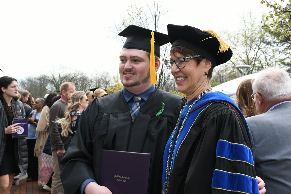 BlufftonUPres's tweet photo. Congratulations to the graduating class of 2022! They have a special place in my heart because we were all freshmen together and started at Bluffton in Fall 2018. https://t.co/iMI76CUTC8