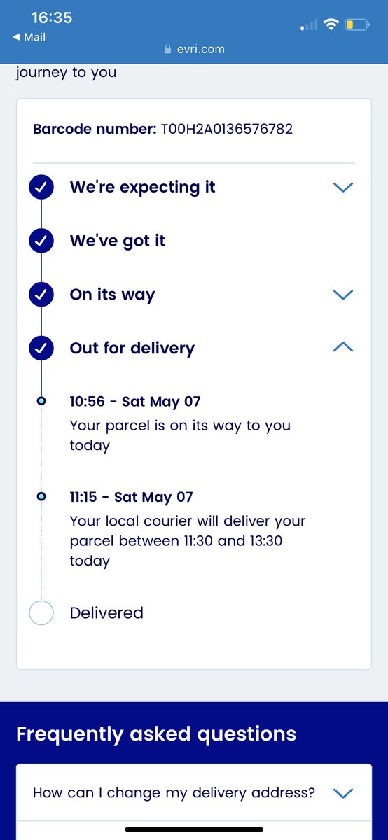 Carolin29263386's tweet photo. @boohoo_cshelp @boohoo you need to stop using Evri (Hermes). Paid for next day delivery, told they would be here by 13.30 and I’m still waiting! https://t.co/K9qUgSLs2e