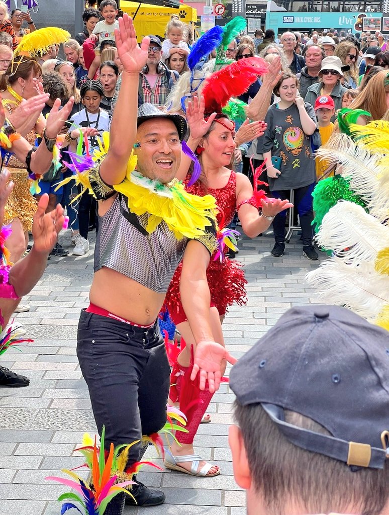Richard_GP's tweet photo. First batch of pics from our dance company https://t.co/zgNaPH0LaI performance 💃🕺 at @brightonfringe! Taken by a friend/ fan 🙂Ignore my wardrobe malfunctions, I need more glue and safety pins next time 😂#Brighton #FringeCity #BrightonFestival #BrightonFringe https://t.co/nBmcxzIgOX