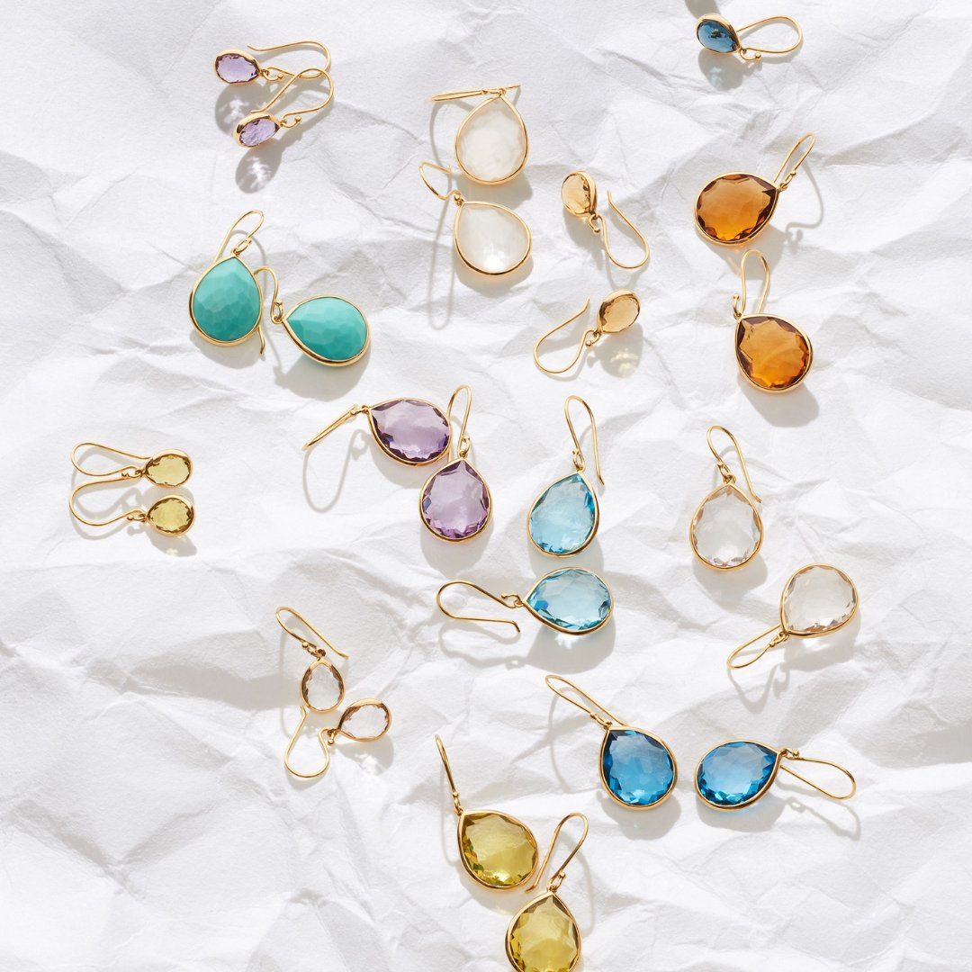 Mothers Day is TOMORROW!!
⁠
Drops of richly faceted, naturally luminous jewels framed in gold⁠

@ippolita
⁠
#IPPOLITA
#ArtMatters⁠
#ArtSculptureBeauty