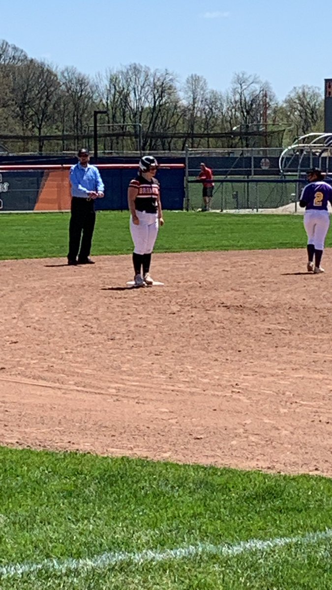 JeffAthletics's tweet photo. Sarah Graves stands on second after her 2 run double! Bronchos lead 11-0 in the 3rd @BronchoSoftball https://t.co/WV92zwuXhc