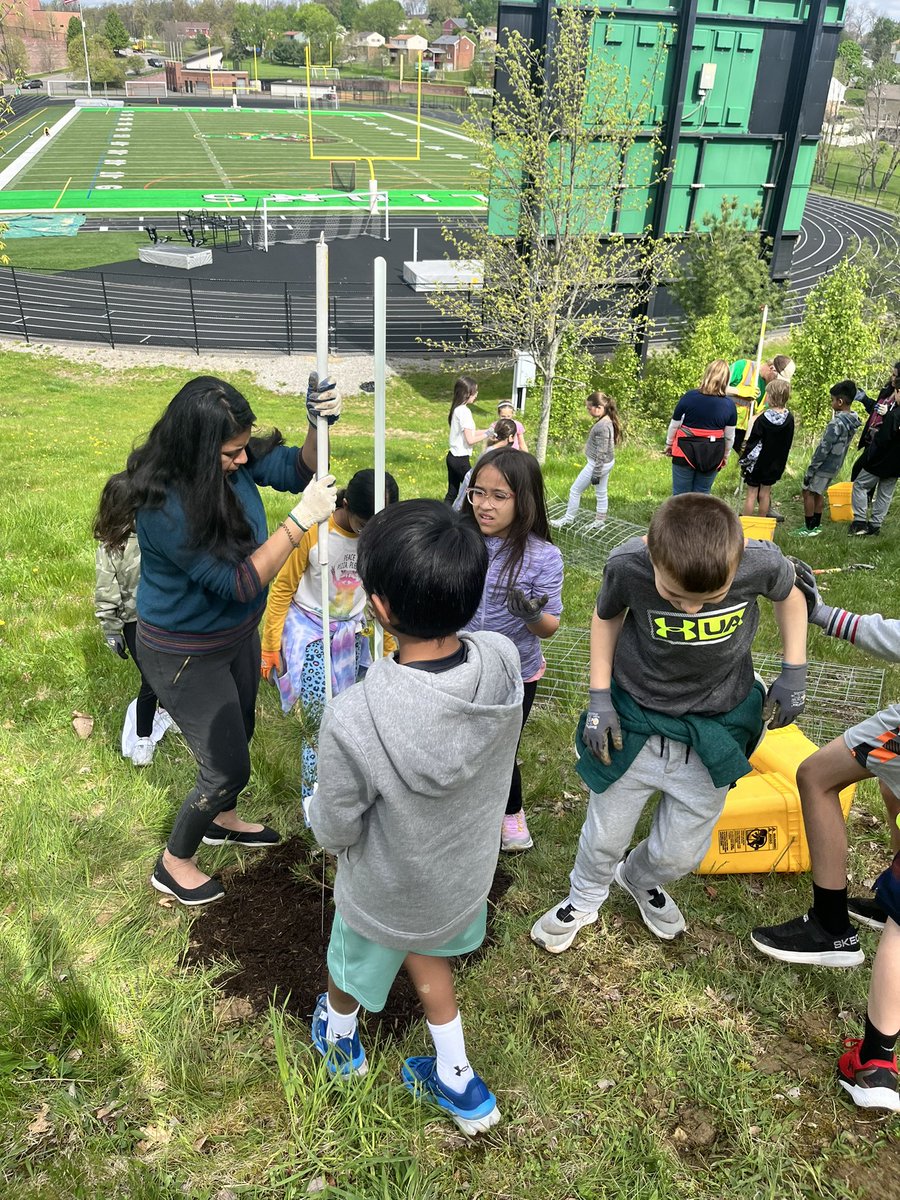 Angela Johnson tweet media