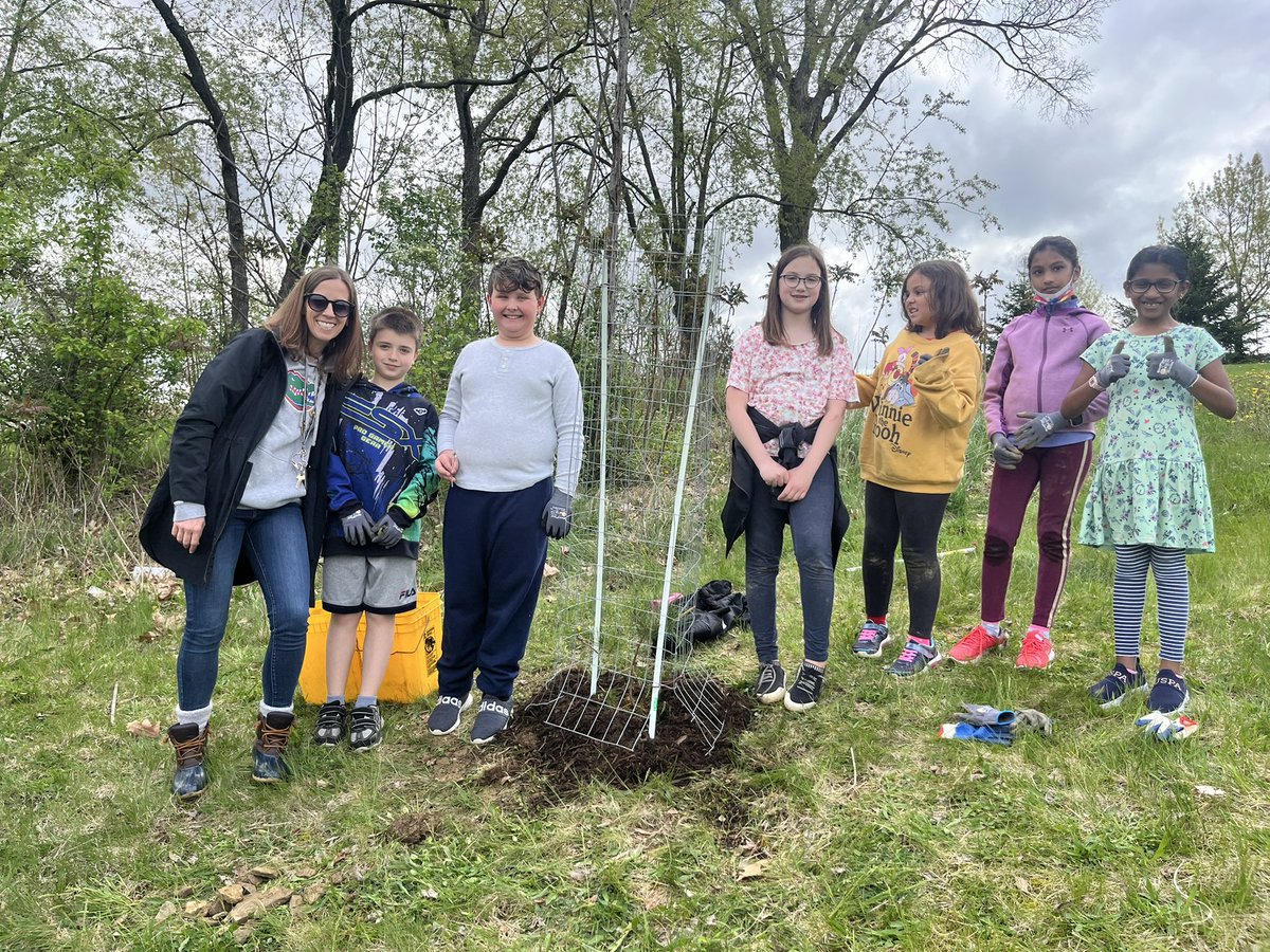 Angela Johnson tweet media