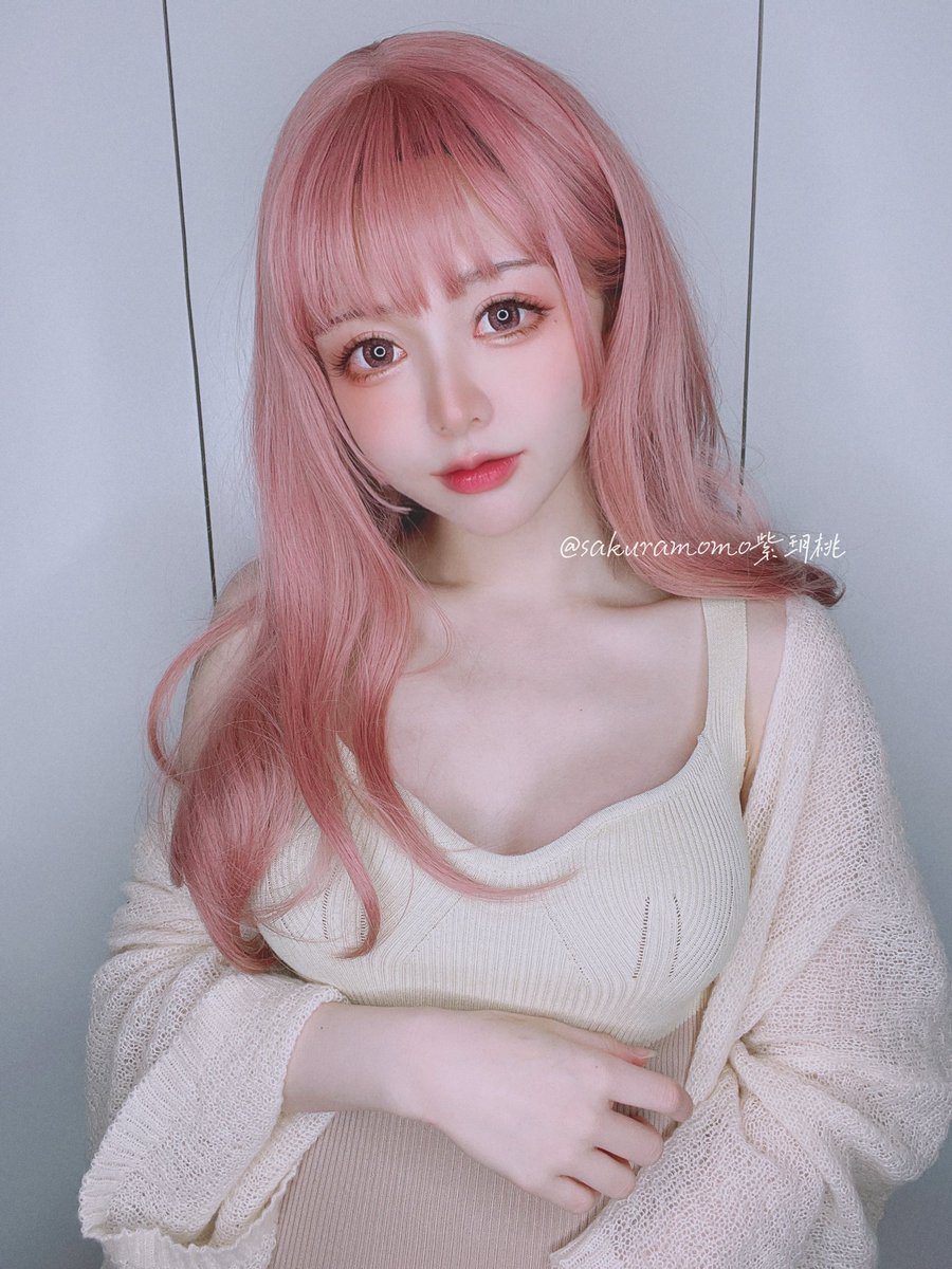 沒去場次～
在家自拍

期待明天母親節大餐💓
期待感冒趕快好！ https://t.co/TcnUgeUrob
