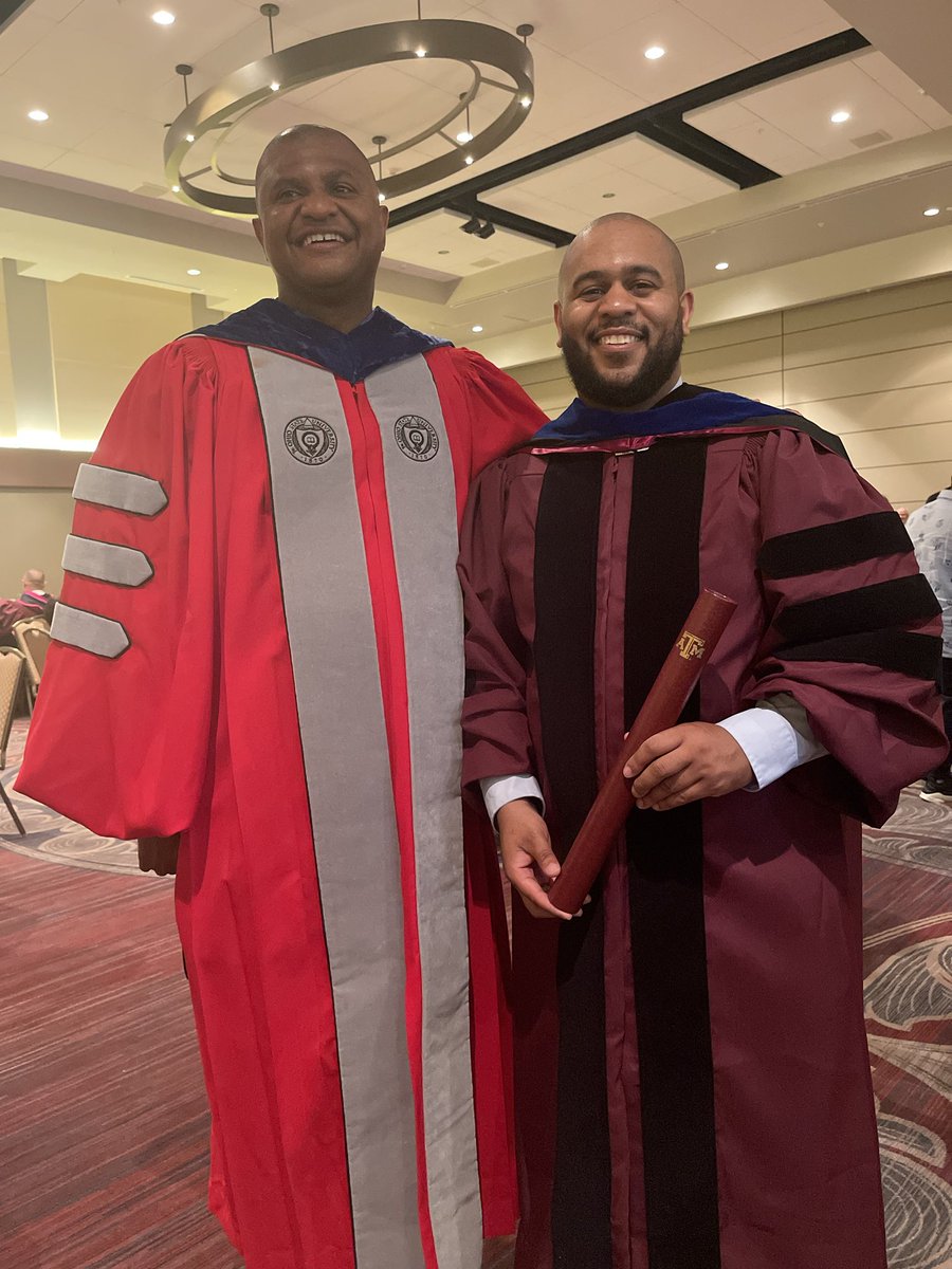 JohnNathanielS2's tweet photo. Proud of my latest doctoral advisee graduate, Dr. Brotha Sayvon Foster!!! https://t.co/hppJqTjy6c
