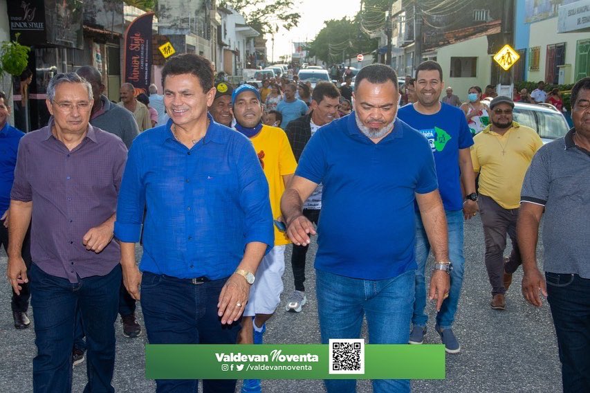ValdevanNoventa's tweet photo. A convite do líder comunitário Fábio, estive no Bairro América junto com o pré-candidato a Governo de Sergipe, @valmiritabaiana, e com o pré-candidato ao Senado Federal, @eduardoamorimse, onde fomos bem recebidos pelos moradores.🤩 
+⬇️ https://t.co/rW52T5B6Qt