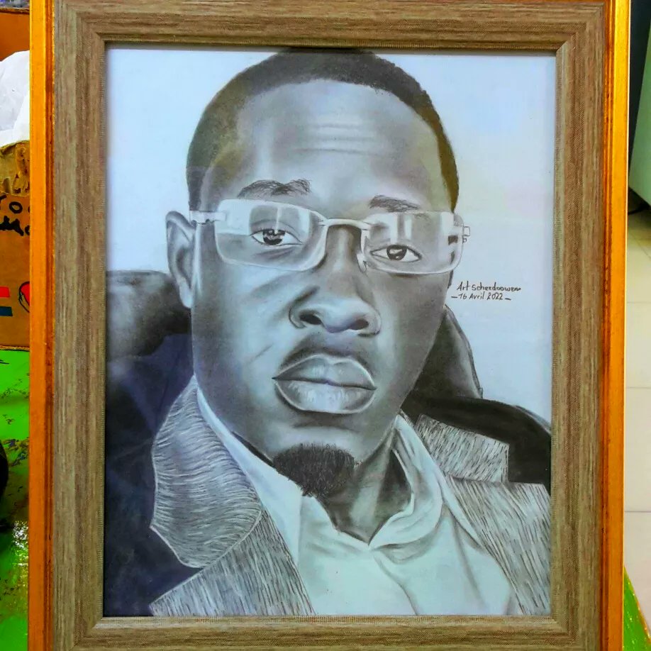 scheedoowens's tweet photo. Art Scheedoowens : Bonjou ak tout Moun, Mwen se Yon ti jèn k'ap evolye nan domèn atistik lan, se Yon plezi jus pou'm pataje zèv yo avèk nou🇭🇹 mèsi. https://t.co/geL7Iq7lLc