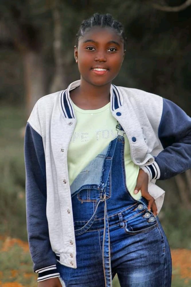 QÜËËŇË-BËŘLÏŇË LA STUPIDE (@berlinequeene) on Twitter photo 