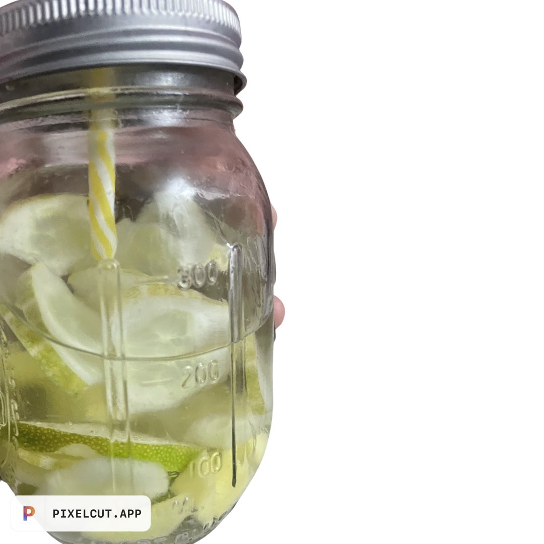 depinkcandy's tweet photo. Taste of 👇🏻detox 🤮 I just wish wish my sweet tooth is under my control😢 
#detoxation #weightgainhurts https://t.co/v4FYM0xMno