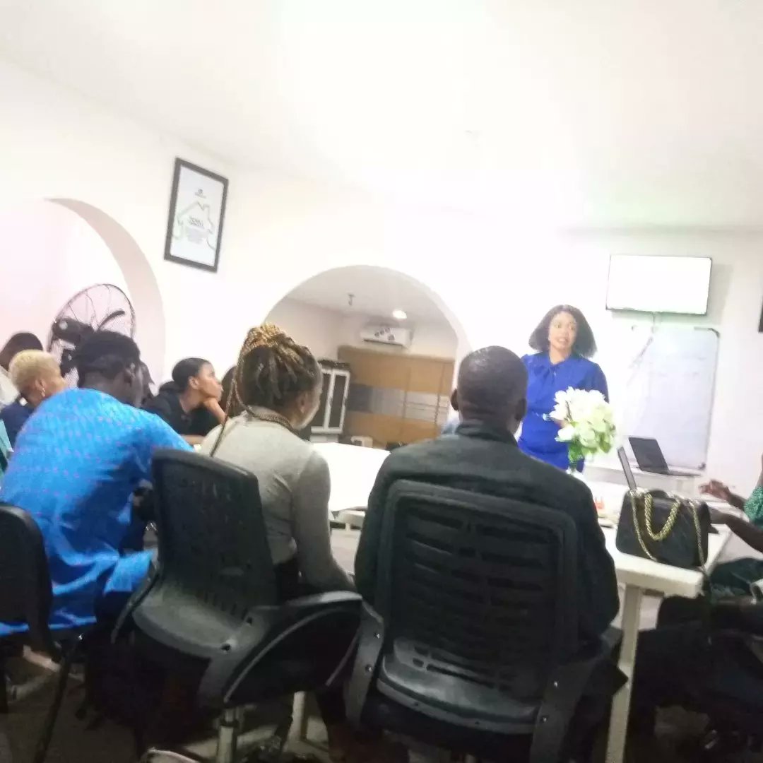 greenblissng's tweet image. We trained young Nigerian Youths on Facility Management, Short-let Apartments, Premium Properties and the Vision of Green Bliss Projects. 

Consult us today to get started.

#greenblissprojects  #facilitymanagement #shortletslagos #shortletapartments #propertyforsale