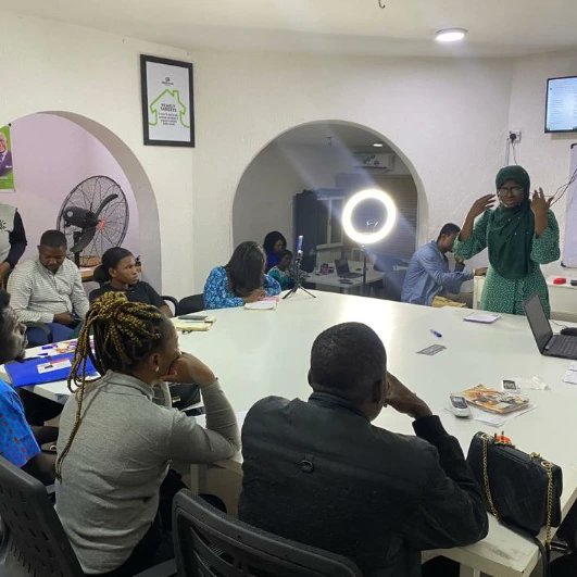 greenblissng's tweet image. We trained young Nigerian Youths on Facility Management, Short-let Apartments, Premium Properties and the Vision of Green Bliss Projects. 

Consult us today to get started.

#greenblissprojects  #facilitymanagement #shortletslagos #shortletapartments #propertyforsale