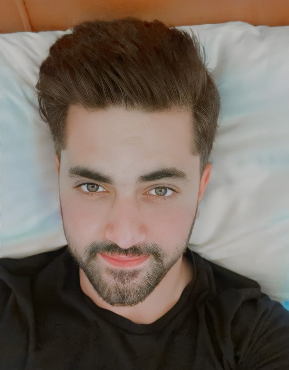 213_aman's tweet photo. Zain imam 😍🔥🔥🔥😍❤️😍😍😍😍😍😍🔥🔥🔥🔥

#zainimam #AgastyaRaiChand #FanaaIshqMeinMarjawan @OrmaxMedia https://t.co/RQ2GEmL1A7
