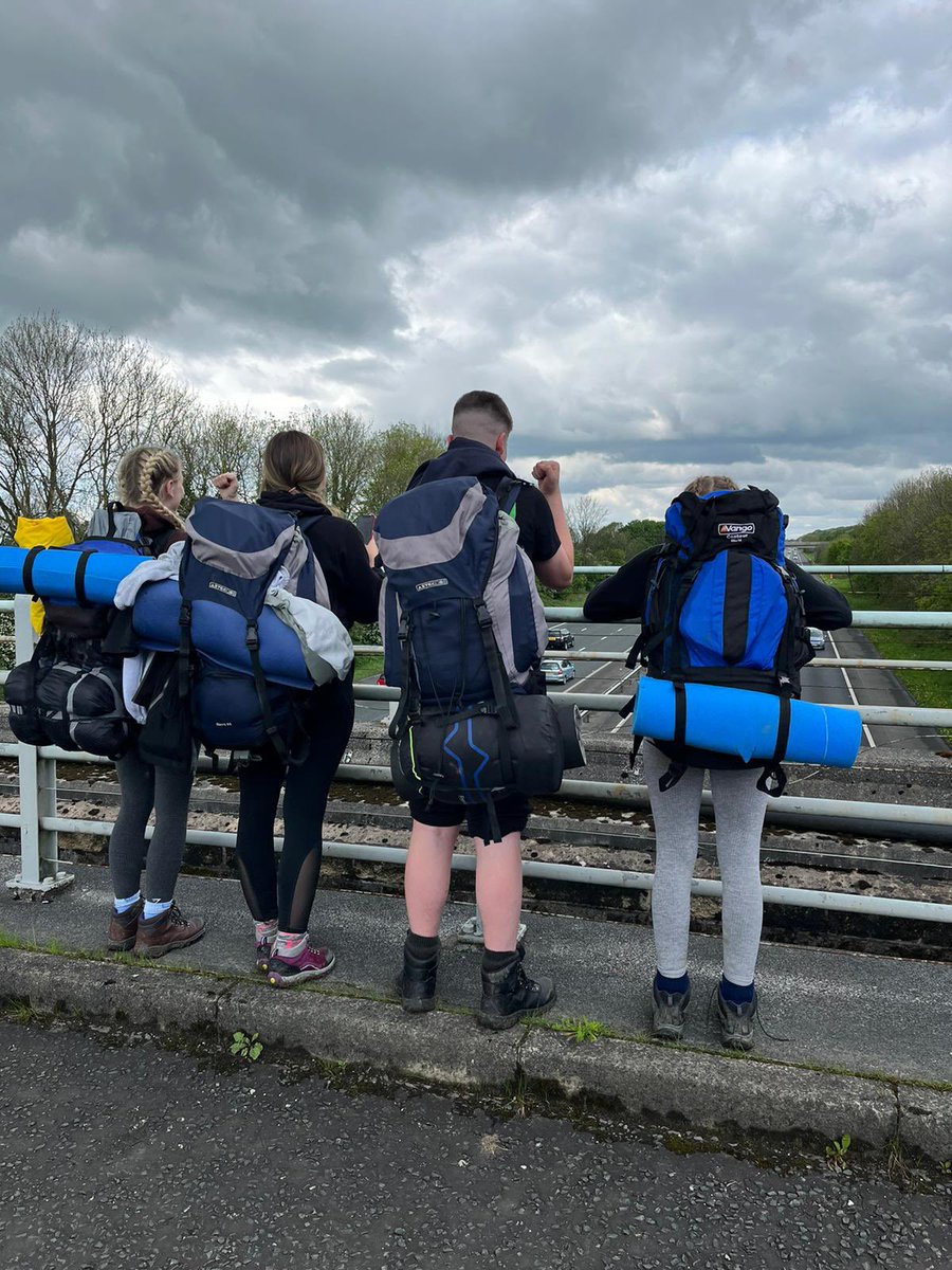 DofE_AA's tweet image. Day 1 of the @acc_academy Bronze @DofENorth Group B practise expedition!! With @sporting_nrg  Record breaking 48 students out!!! Everyone having a great day #TeamDofE #Expeditionseason #hooetgeweatgerstaysfine
