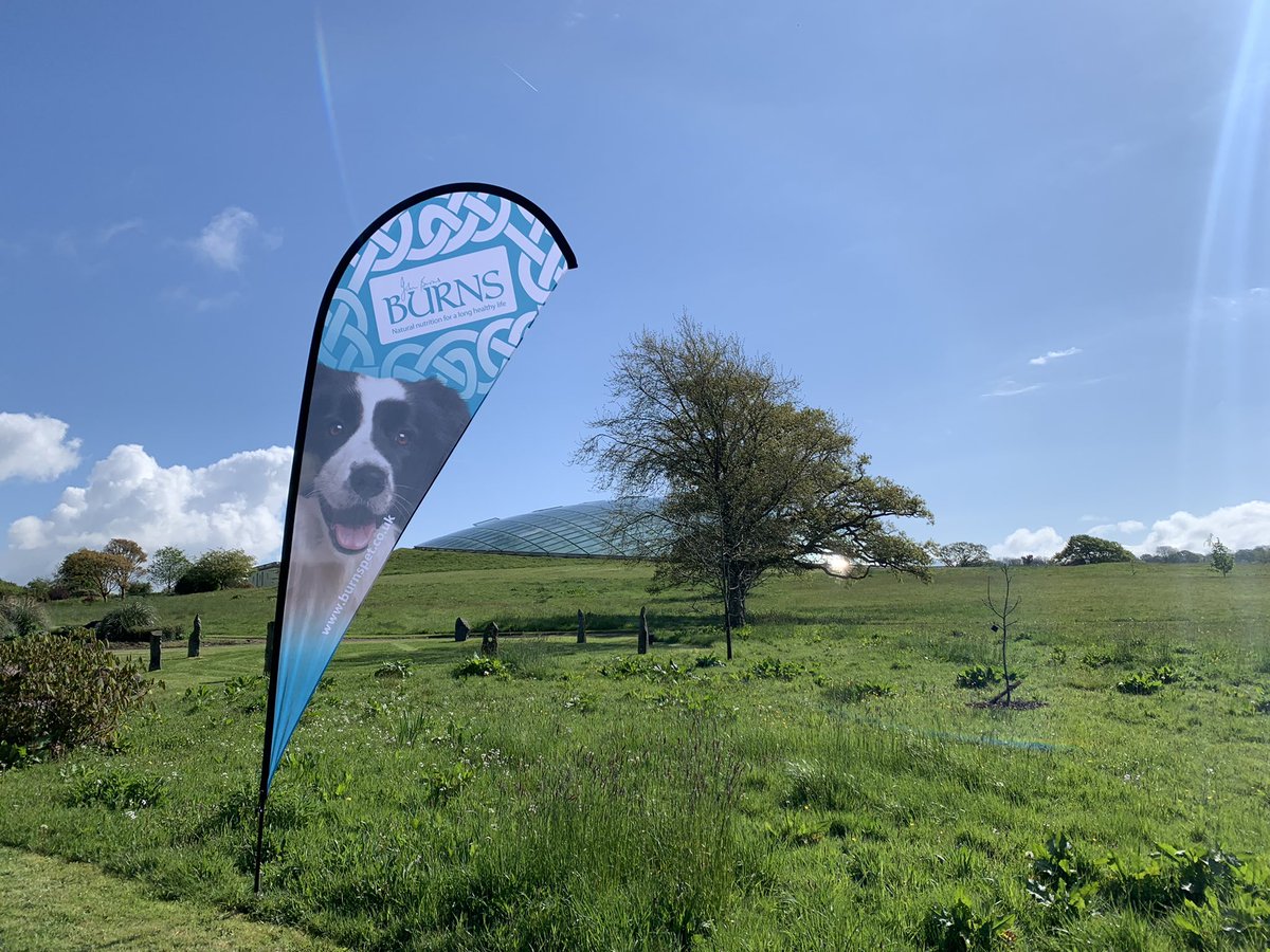Owz_Zone's tweet photo. Great to be launching the @burnspetfood Four Paws Trail at the @walesbotanic What a glorious day! 🐶 🪴 😃 https://t.co/EAeKssGOET