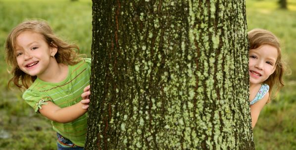 Natuur heeft een positief effect op leren,
welzijn en gezondheid van kinderen.
Maar wat betekent het als je natuur als uitgangspunt neemt voor organisatie en inrichting van onderwijs
en kinderopvang? 
Kom naar de conferentie Kind &amp; Natuur op 24 juni!
ivn.nl/conferentie-ki…