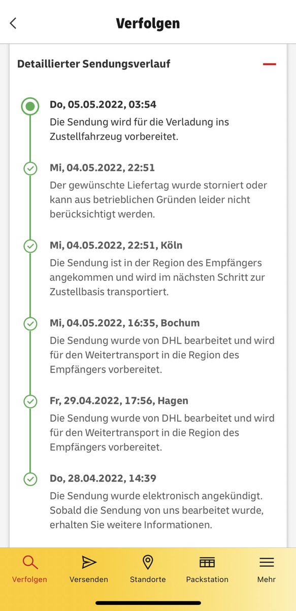 kultaa's tweet photo. Öhm, @DHLPaket, hat sich da am Donnerstag jemand an dem Paket mit meinem Fahrradschlüssel einen Bruch gehoben oder wollt ihr es einfach noch ein wenig behalten? Es war ursprünglich mal für letzte Woche Samstag ankündigt worden…🫣 https://t.co/58tNMdksCr