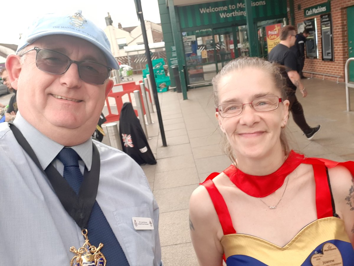 Mayor of Worthing tweet media