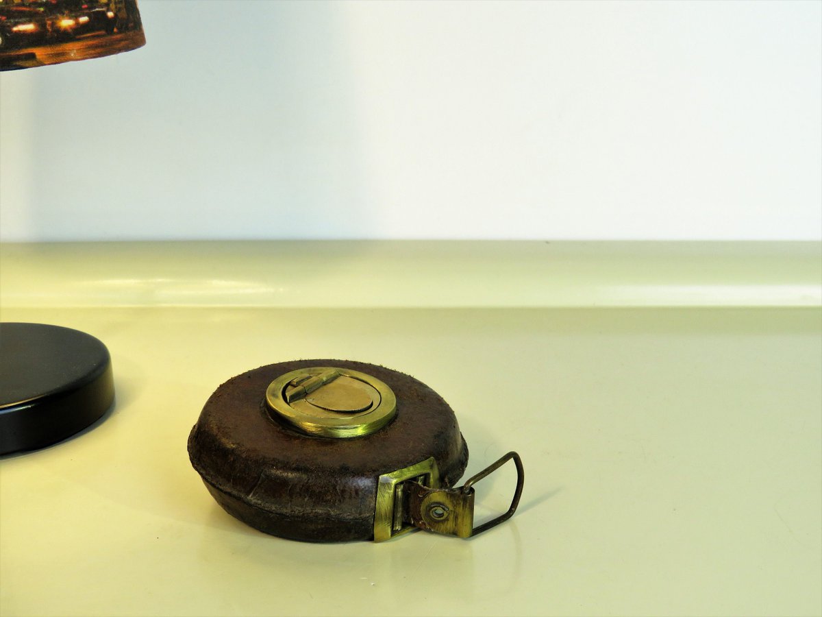 MaLanterne's tweet photo. Vintage Tape Measure, Vintage 10 Meters Tape Measure, Measuring Tape, Leather and Brass Hand Wind Tape Measure, Home Industrial, Home Decor https://t.co/Lqjqa3dYMc #Trending #Vintage #Antiques #Winter #Retro #Gifts #Valentineday #33Ft https://t.co/h1pK5qvG1y