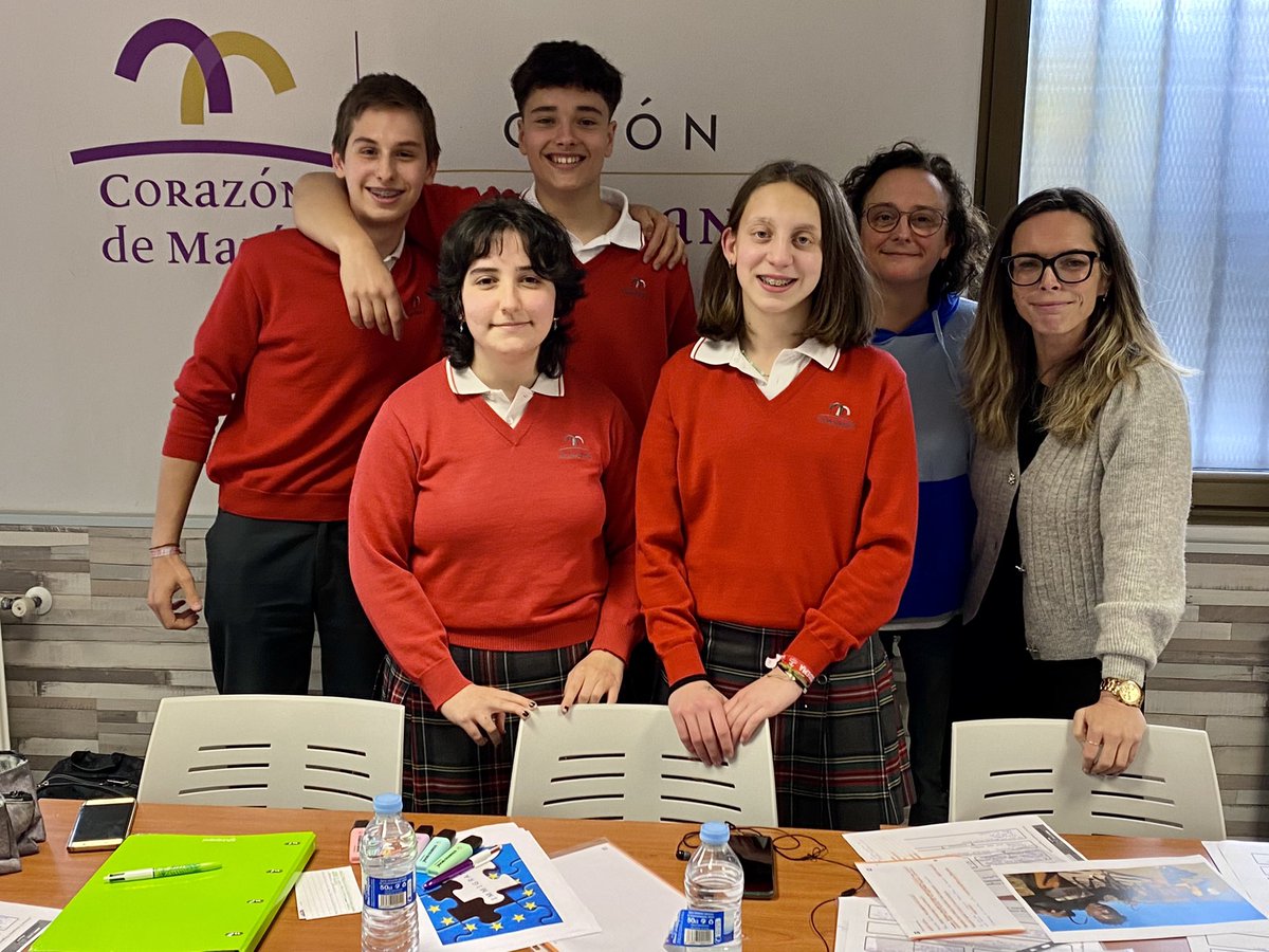 Col.Corazón de María tweet media