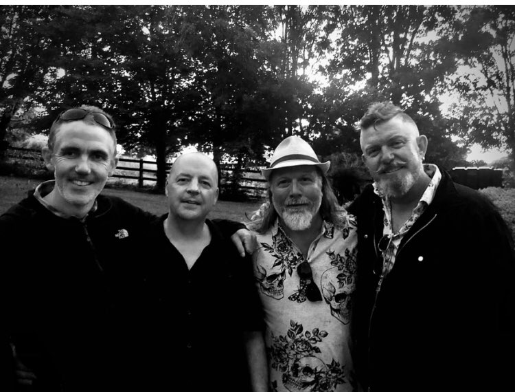 Rubyhorse_Real's tweet image. Next Friday night Gord will join us onstage for a couple of songs. It’s been 18 years since all four of us shared a stage. Thanks again to everyone who bought a ticket 💚🇺🇦🙏