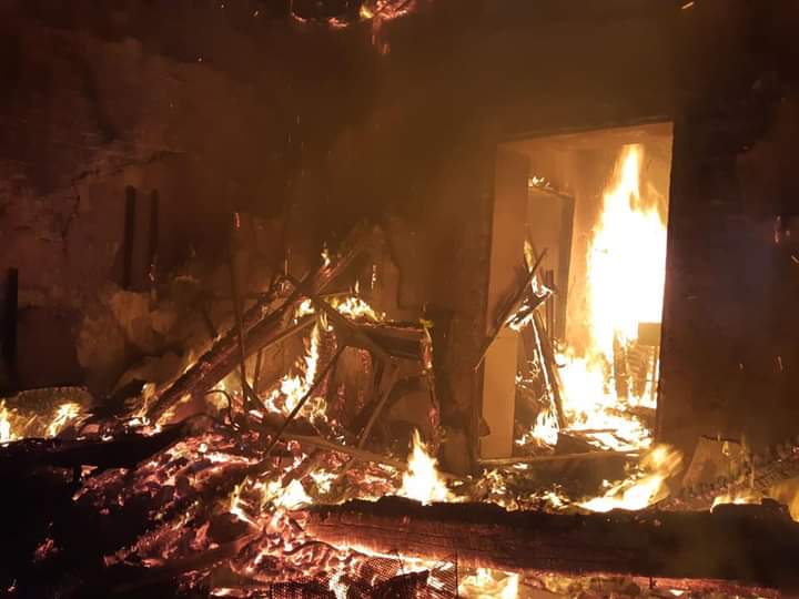 ukraine_world's tweet photo. Russian missile destroyed the museum of Hryhoriy Skovoroda, great Ukrainian 18th century philosopher. "Wandering philosopher", a symbol of free Ukrainian thinking. "The world tried to catch me, but it failed": his motto. -- Russia is waging a war against culture and civilization https://t.co/zwLxvYUQUA