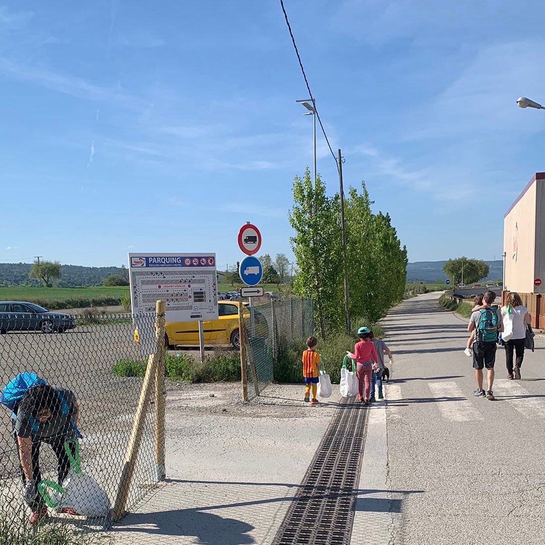 smbalenya's tweet photo. ♻️ 2n European Clean Up Day a SM Balenyà se celebra amb bona participació i de recollida de deixalles.
Moltes gràcies a tots els participants!
#europeancleanupday #SMBalenyà #Osona #cleanupday2022 #cleanupday https://t.co/1q2bsC8tL5