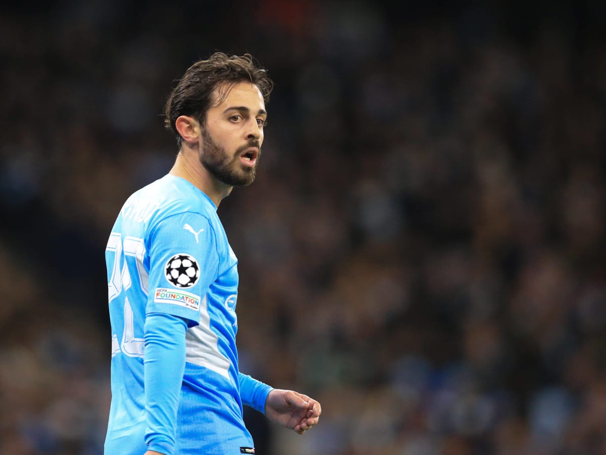 BarcaTimes's tweet photo. 🚨🚨[ @martinezferran🥇] | If there is negotiation between the clubs, Bernardo Silva will be HAPPY to join Barcelona. The club really like him and Xavi would be delighted to have Pedri &amp; Bernardo. #fcblive https://t.co/gSMXddqos8