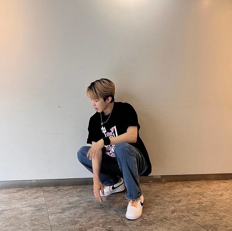 letsrollnfiaa's tweet photo. dongsung’s instagram update!

caption: let’s meet and talk #2
it was a happy weekend

#NFlying #엔플라잉 #서동성 @NFlyingofficial https://t.co/AXHvJ75uM5