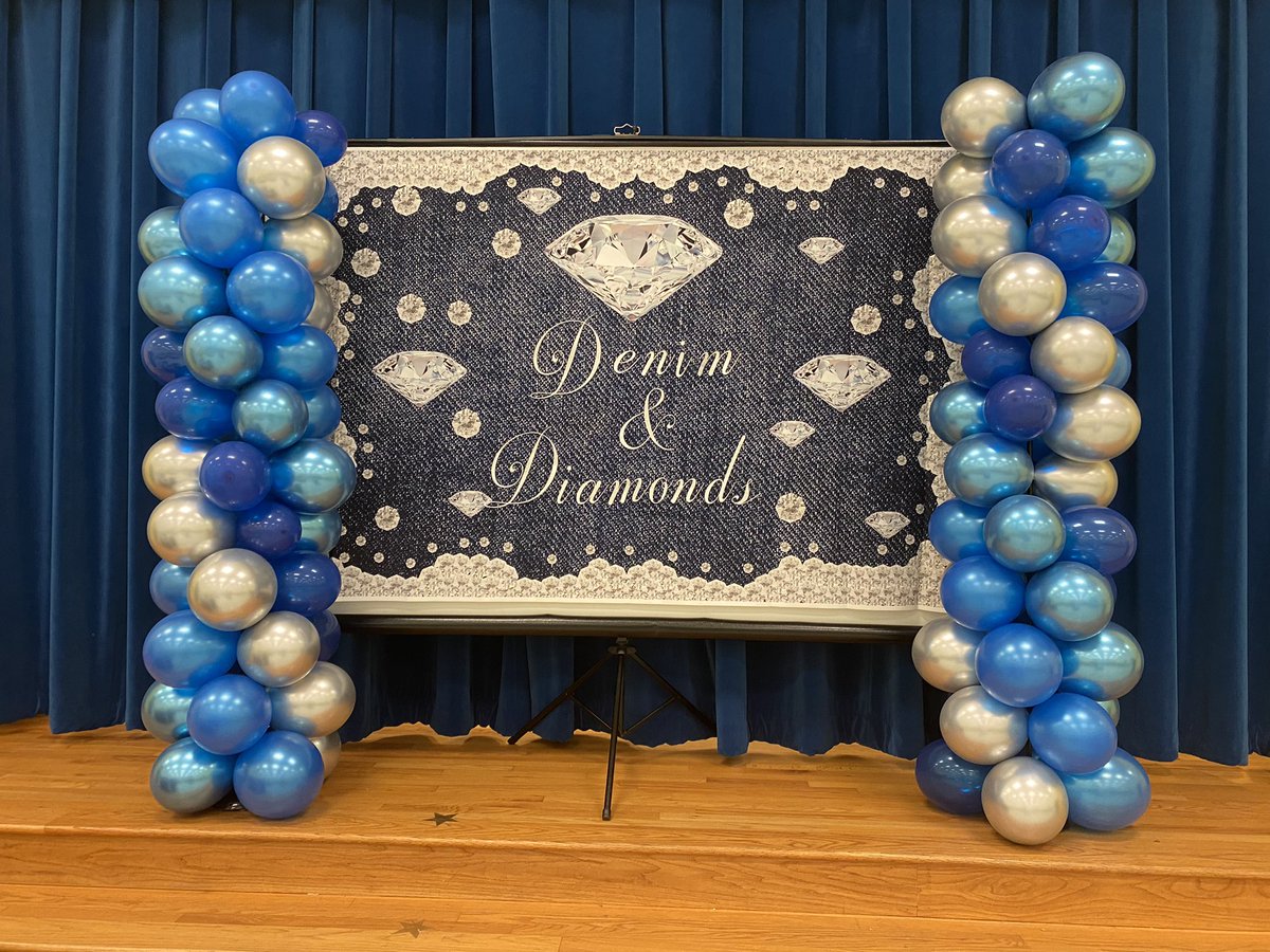 MrsMillerMISD2's tweet image. 💎Keeble Mother Son Dance! 💎 @Keeble_AISD @ShekaDow @Jennifer_Dixon4 @DozierMrs #DenimandDiamonds #KeebleONEteam #MotherSonDance