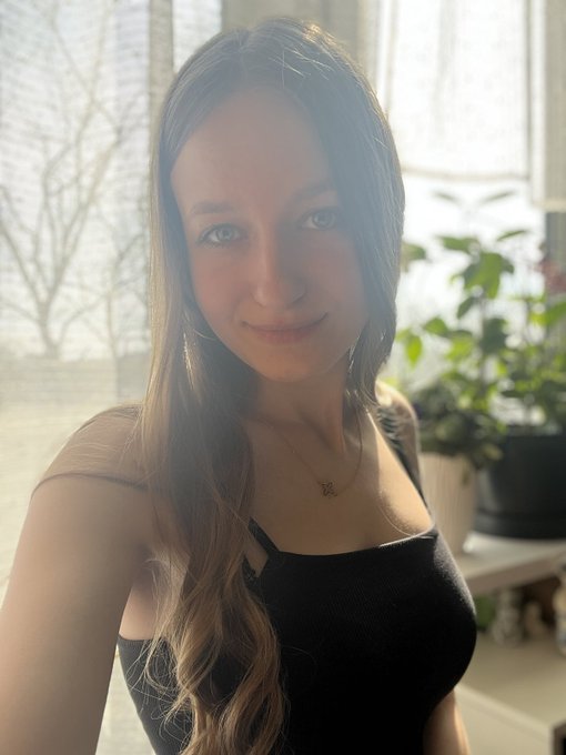 #sun #happy #girl https://t.co/kZKNCR5q4y<a href="/tag/sun"class="tags">#sun</a><a href="/tag/happy"class="tags">#happy</a><a href="/tag/girl"class="tags">#girl</a>