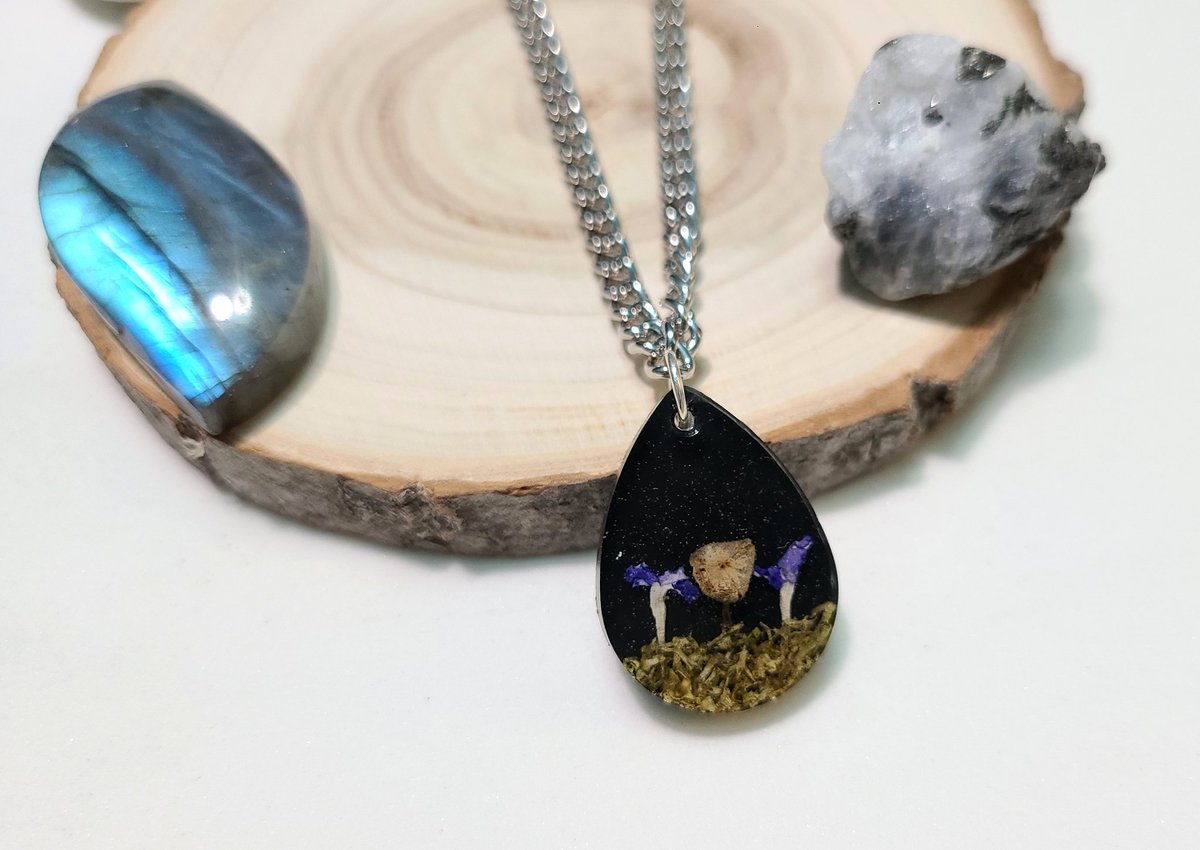 Drageadroth's tweet photo. Last lil' mushroom necklace in my shop before closing. 🥺🖤 Almost forgot this sweet baby was left. Link below. https://t.co/bMlRpDvexH