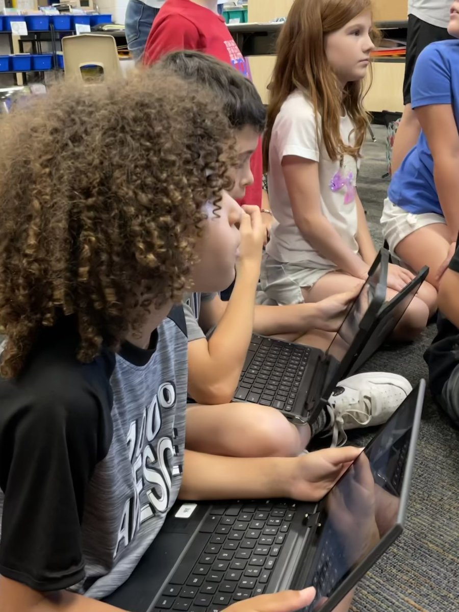 HESPrejeanPack's tweet photo. Shout out to these incredibly talented 5th graders @Wells5thgrade for sharing their claymation tips and tricks with my 3rd graders. #CFISDcreative They did a fantastic job teaching, and my students can’t wait to start on their very own. @Hamilton_Lions @CFISDEdTech https://t.co/xRhveFcYF9