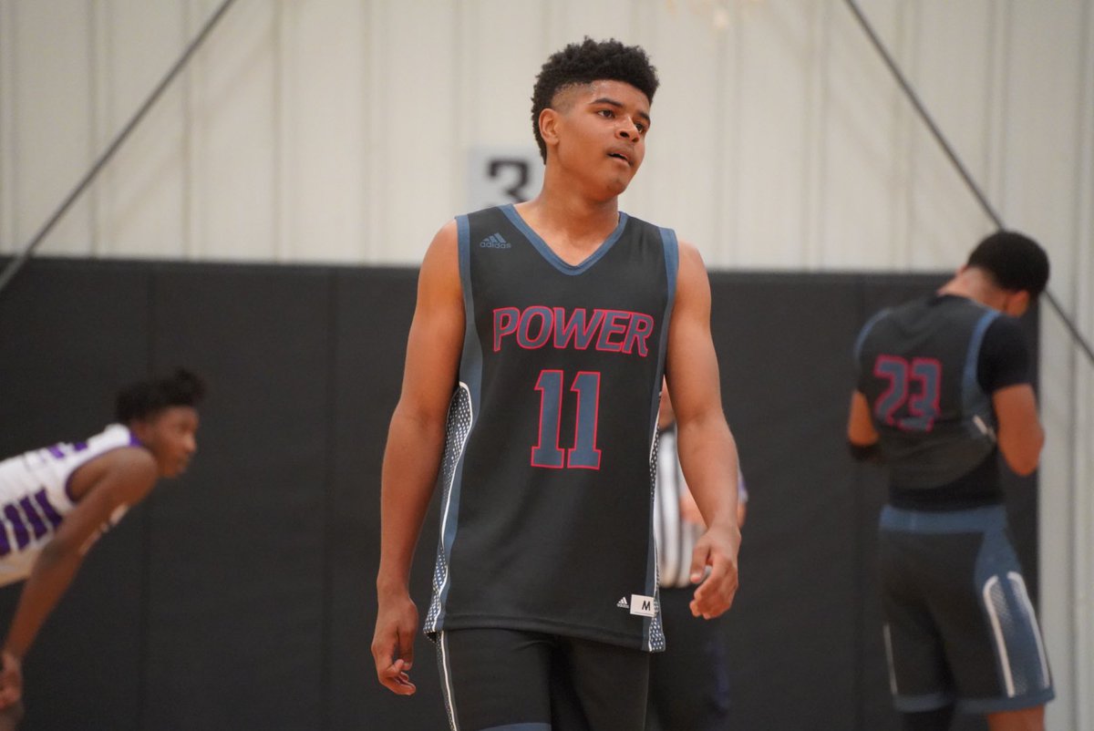 Oklahoma Power 2024 6’2 G Josiah Vinson doing a nice job of applying rim pressure and helping add value as a rebounder from the guard spot. Strong, physical driver that gets to the FT line often. 

#NXTPRO