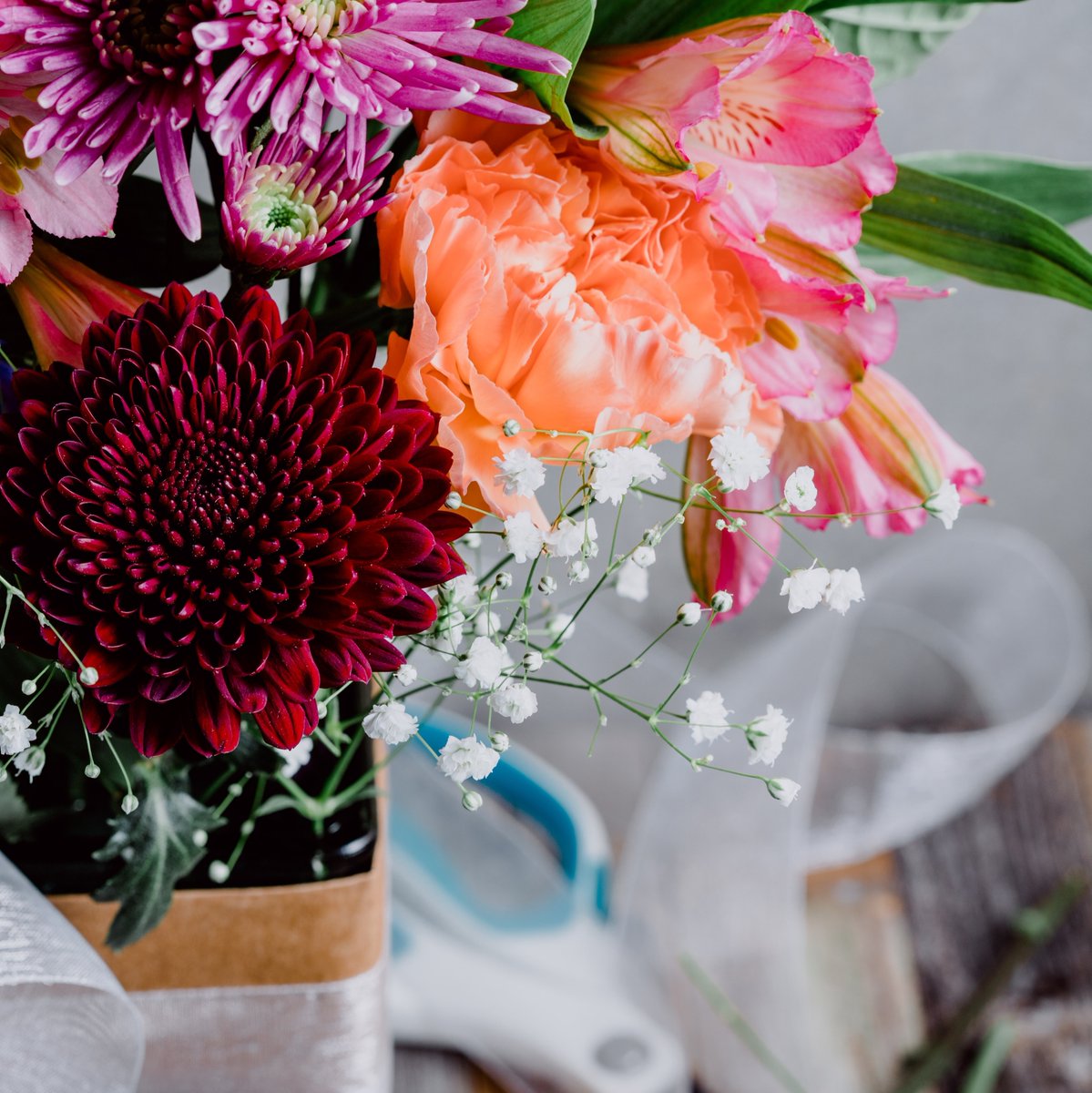 HCTourism's tweet photo. Flowers? Clothes? Massage? Food?
No matter what mom loves, find it all in Madisonville-Hopkins County!
#mothersday #hopkinsco #madisonvilleky #readyaimfun #food #shopping #dayspa #flowers #florists https://t.co/7oTXm4nTVi