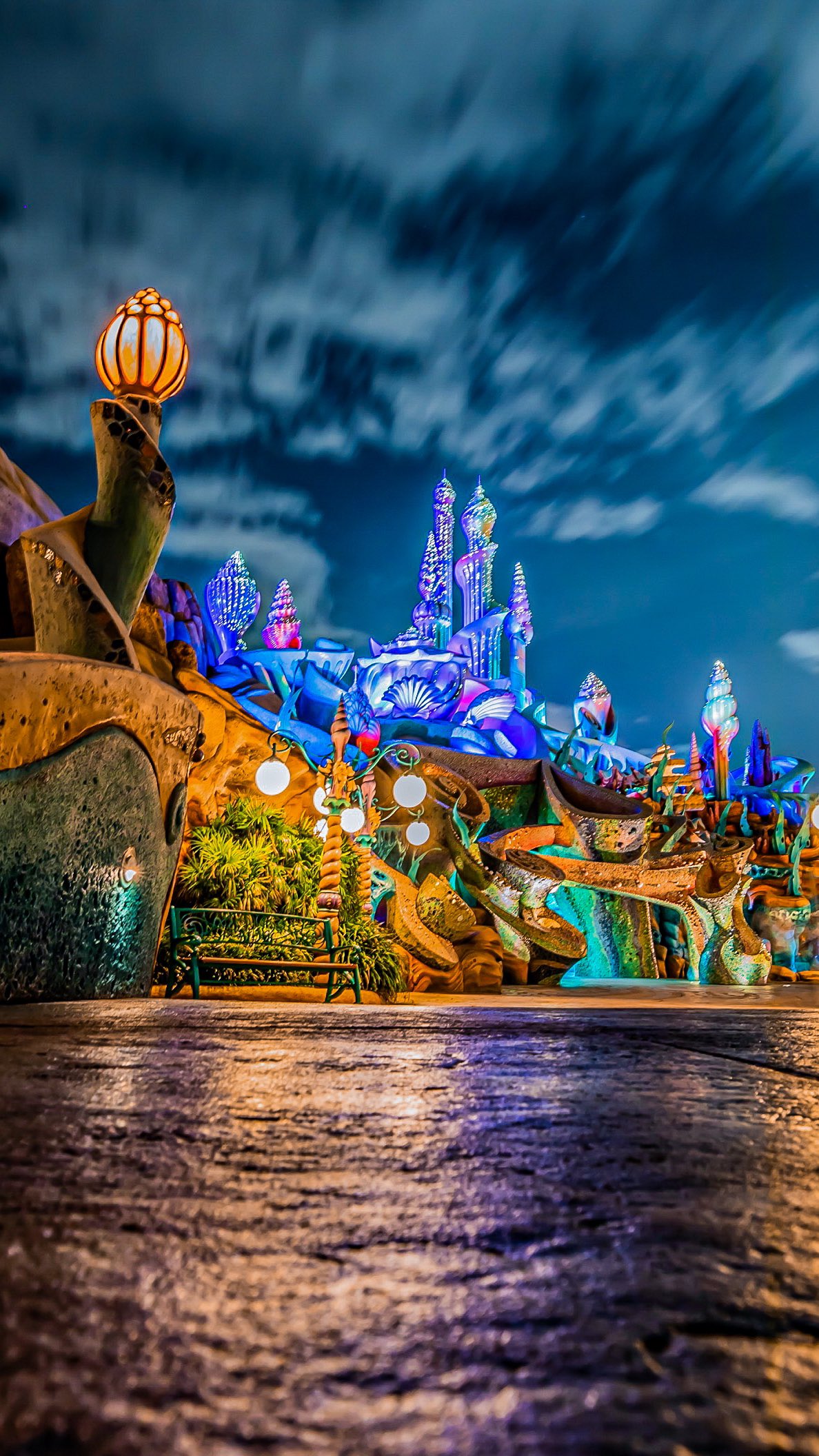 Remi 待ち受け画面のサイズに切り取った 東京ディズニーリゾートの美しい夜 タップしてご覧いただけると嬉しいです T Co Bplrdnrr2e Twitter