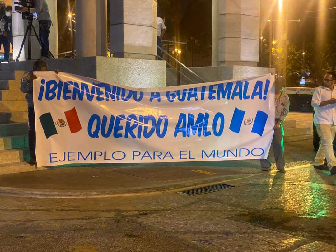 SinLínea.Mx tweet media